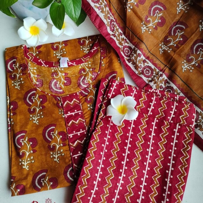 Kurti Set